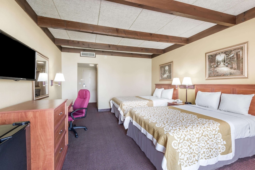 Double Room, 2 Double Beds - Photo 1