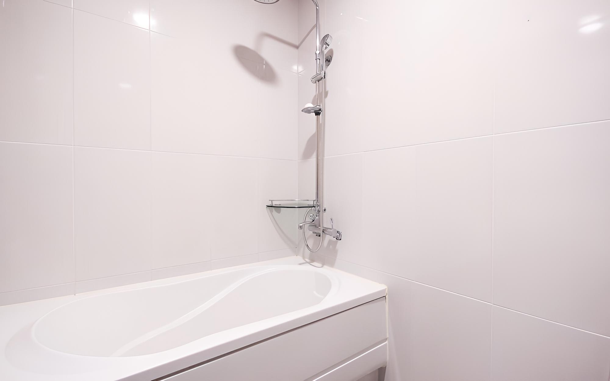 Room (Standard Room) - Photo 11