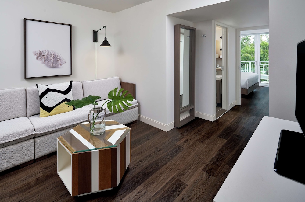 Studio Suite, 1 King Bed