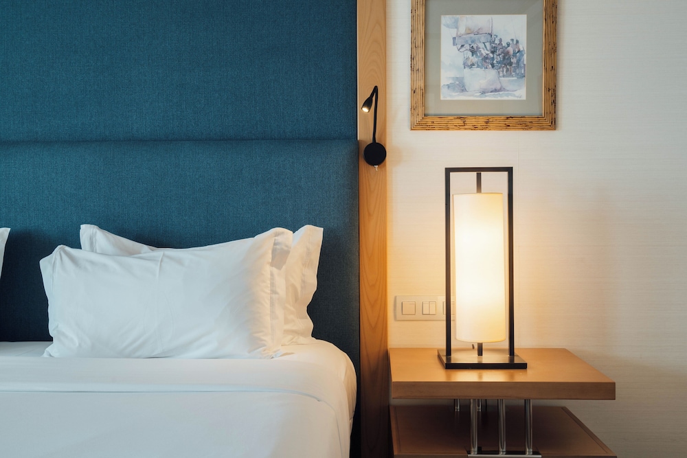 Premium Deluxe Room, Ocean View - Photo 7