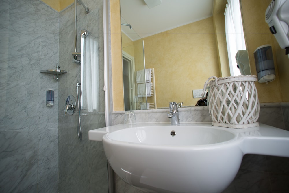 Double Room Single Use photo 3