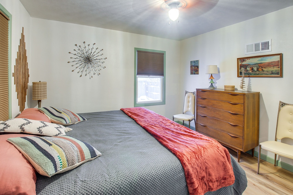 House (2 Bedrooms) photo 2