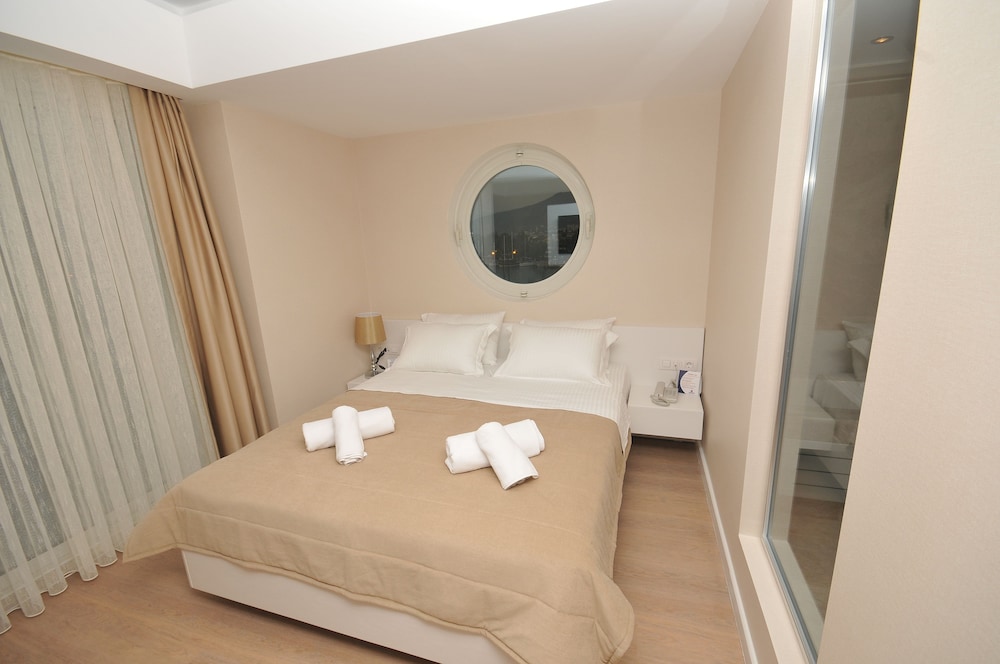 Deluxe Room, Sea View