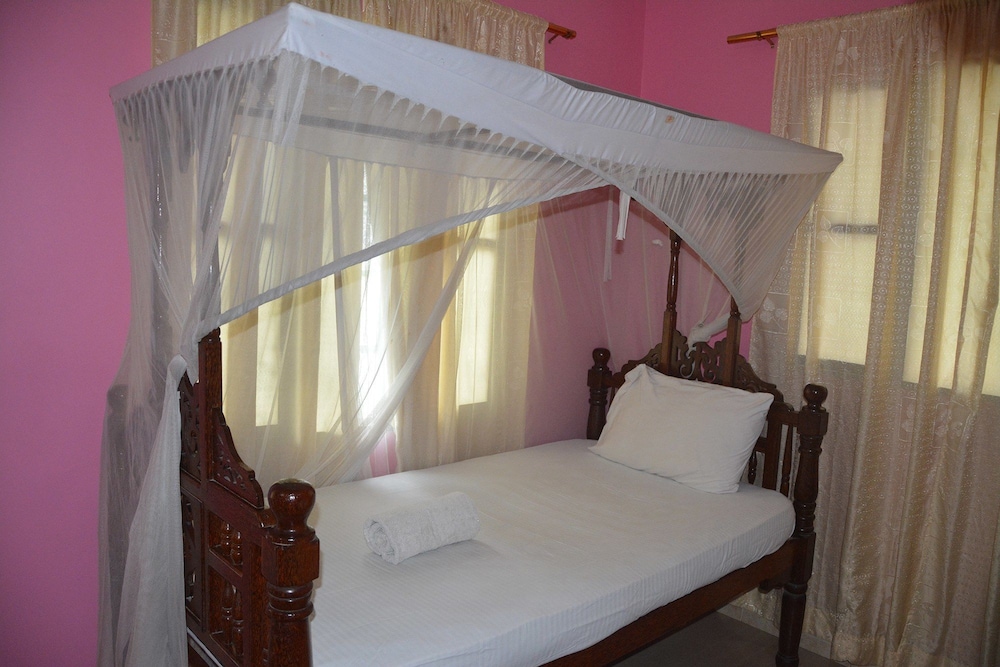 Standard Single Room photo 2