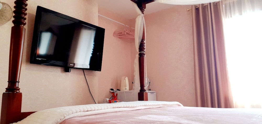 House photo 2