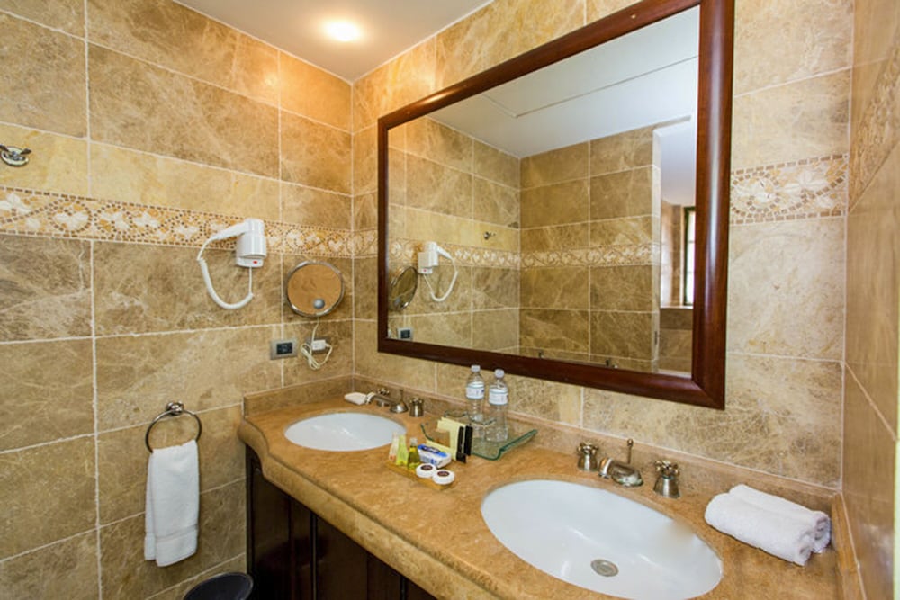 Habitacion Colonial, 2 Camas queen size photo 2