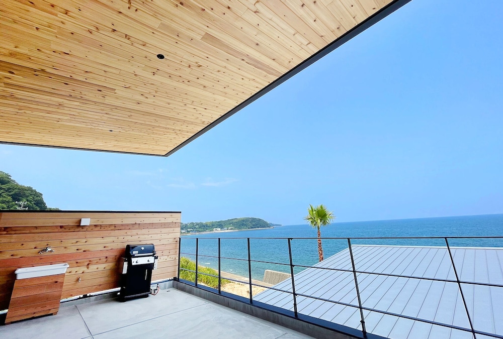 Large Villa 208 (2nd Floor) Dogs Allowed, Open-Air Bath Included, Non Smoking photo 2