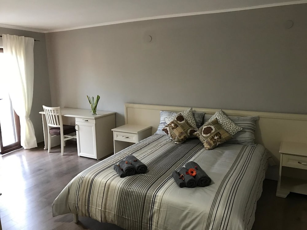 Basic Double Room photo 1