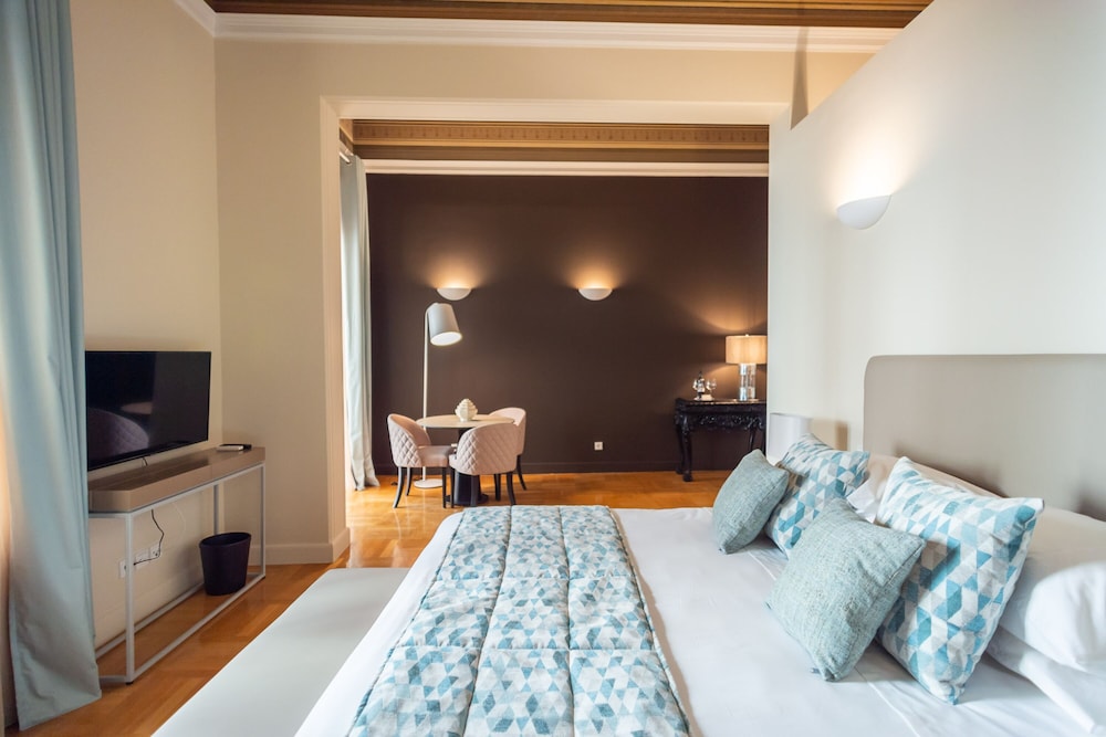 Superior Room, 1 Queen Bed
