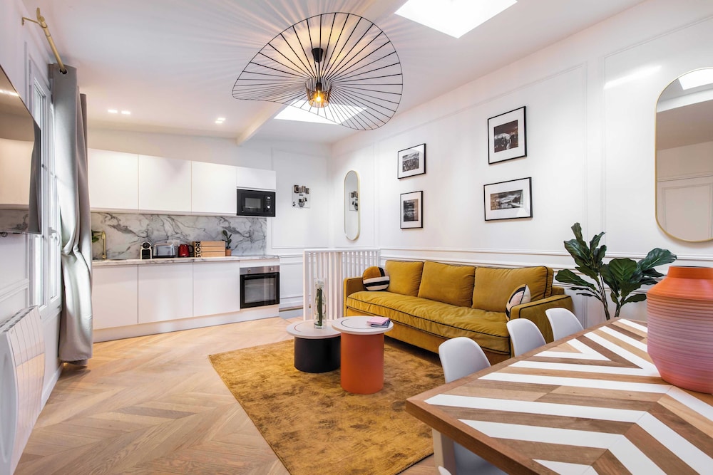 Family Apartment, Balcony (15)