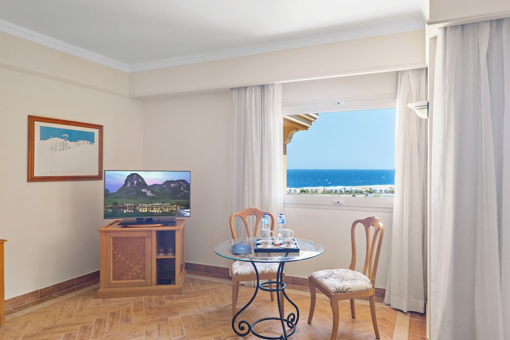 Master Suite Sea View - Photo 2