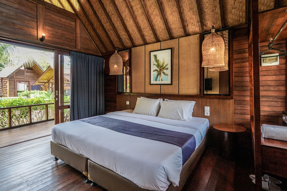 Deluxe Room - Photo 13