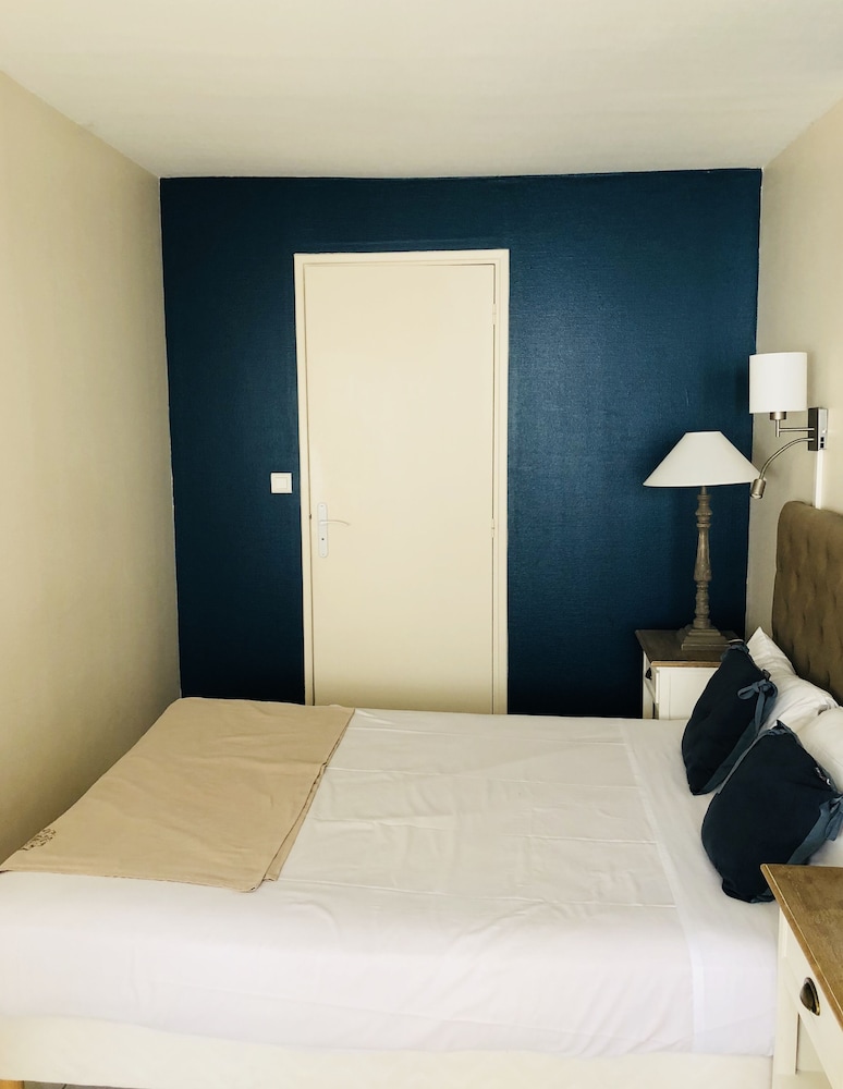 Basic Quadruple Room photo 1