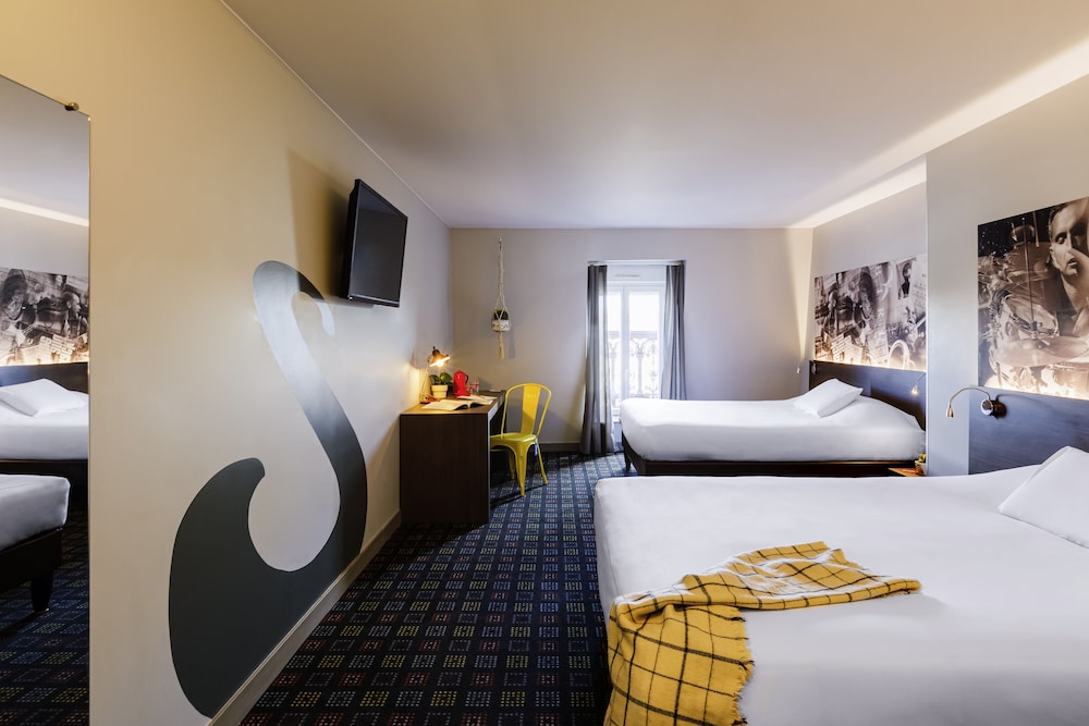 Standard Room, 2 Double Beds