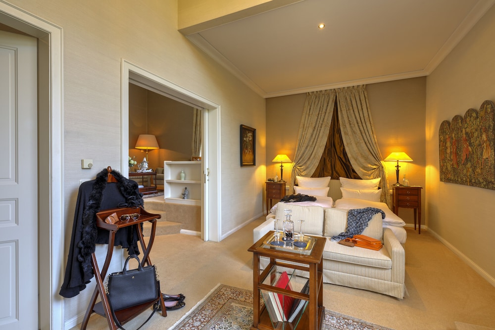 Suite, 1 Bedroom photo 1
