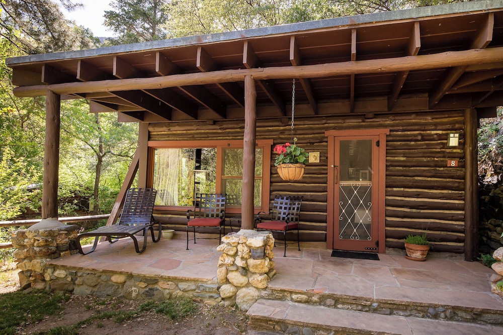 Cabin 8