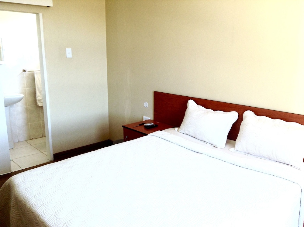 Standard Room photo 2