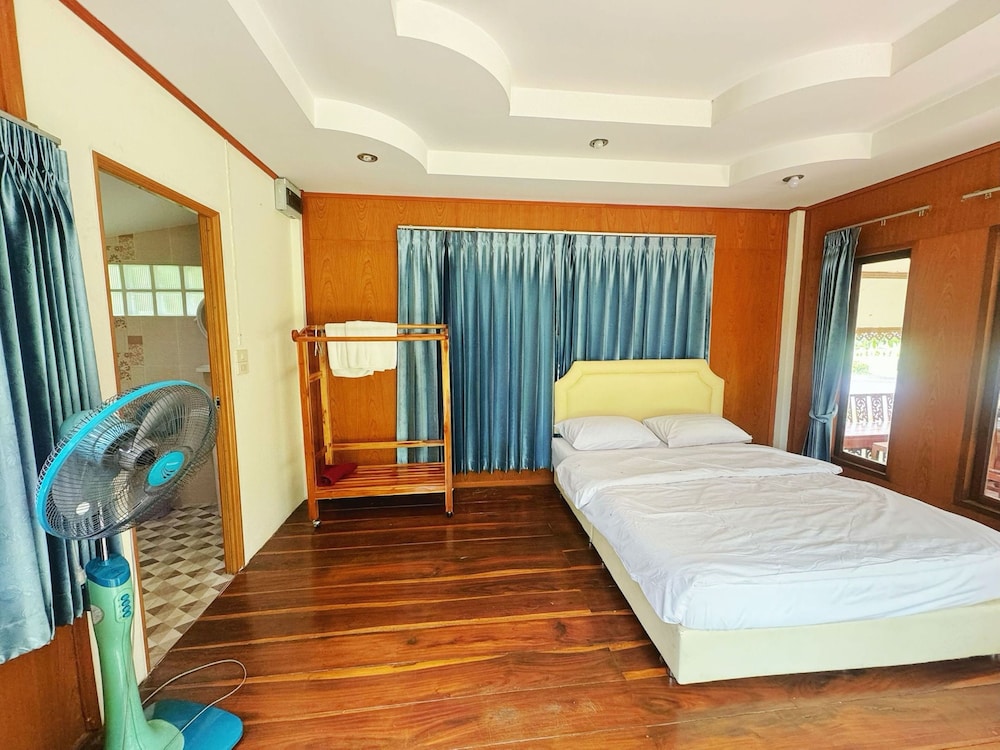 Deluxe Double Room photo 2