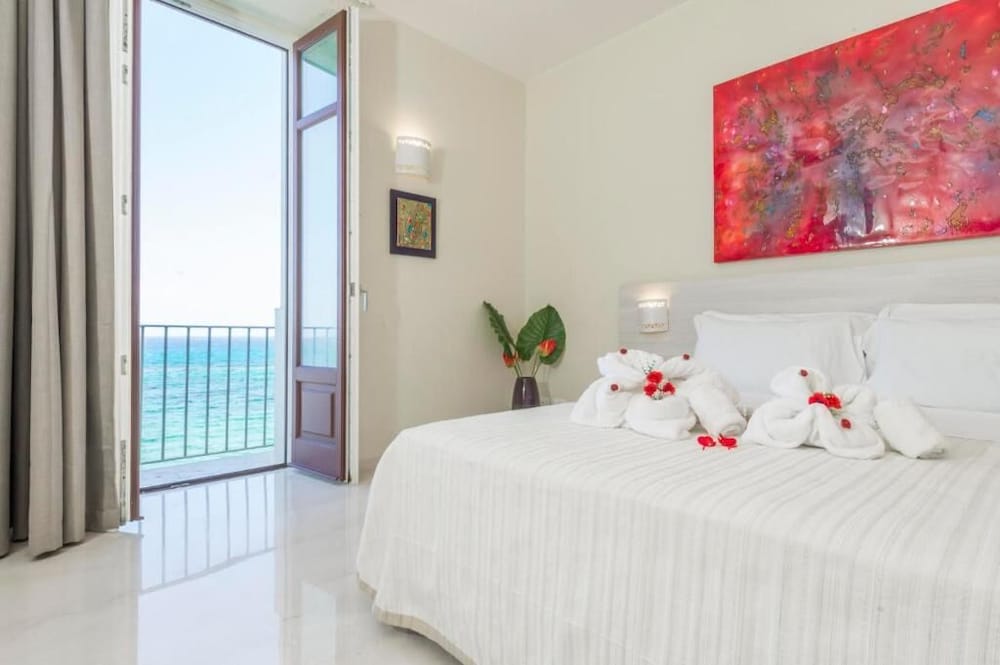 Double Room, Sea View photo 1