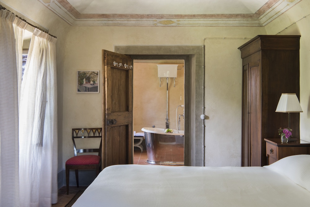 Exclusive Suite, 1 King Bed (Il Pievano at La Canonica)