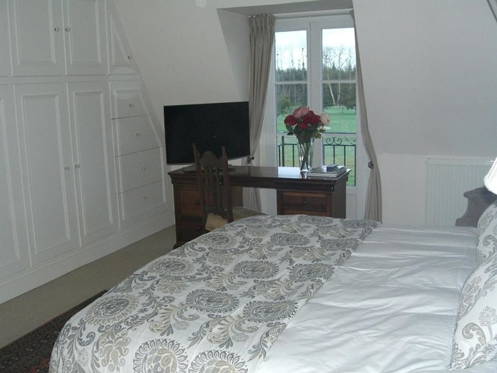 Honeymoon Suite photo 1
