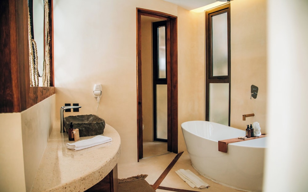 Panoramic Suite - Photo 4