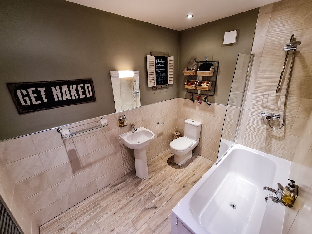 Standard Double or Twin Room - Photo 2