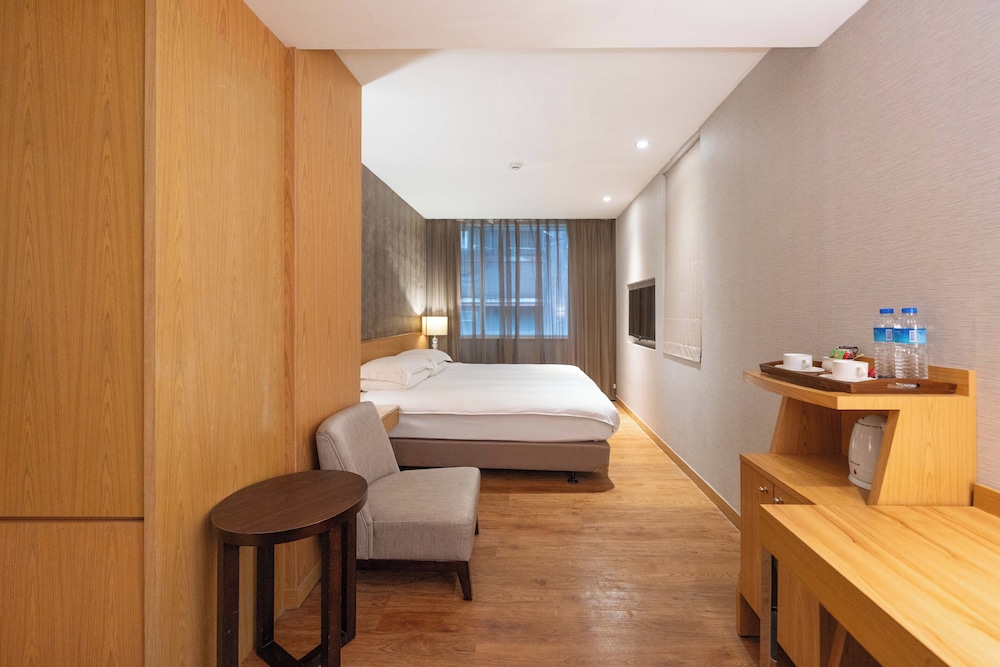 Deluxe Double Room photo 3