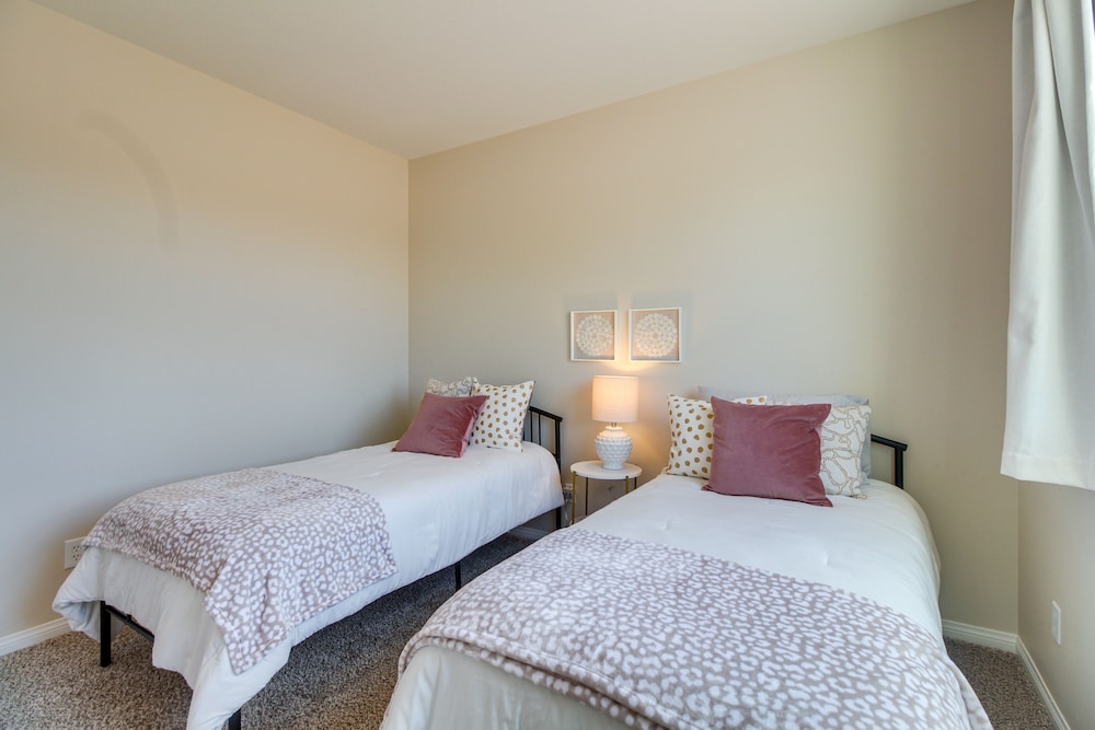 House (4 Bedrooms) photo 1