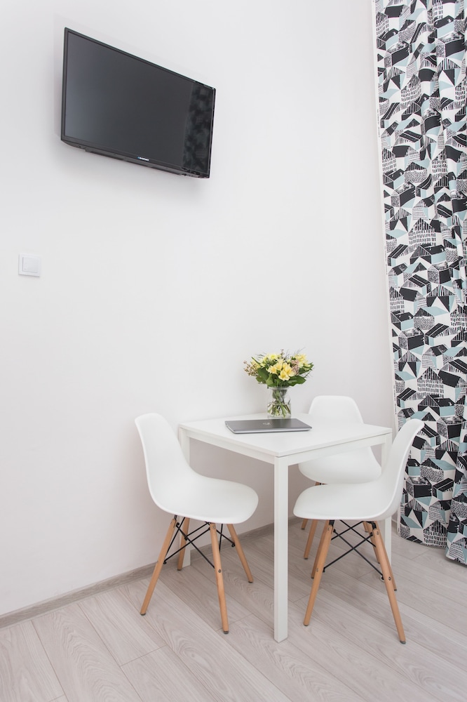 Standard Studio Suite, 1 Bedroom, Non Smoking photo 3