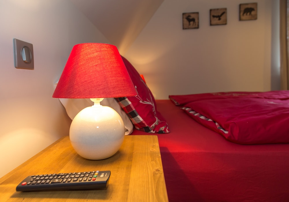 Superior Double or Twin Room, Private Bathroom (Chambre Coin de Montagne) photo 3