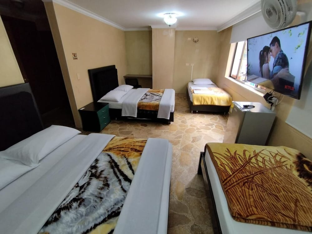 Basic Quadruple Room photo 1