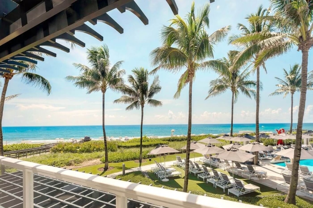 Room, 2 Queen Beds, Balcony, Ocean View