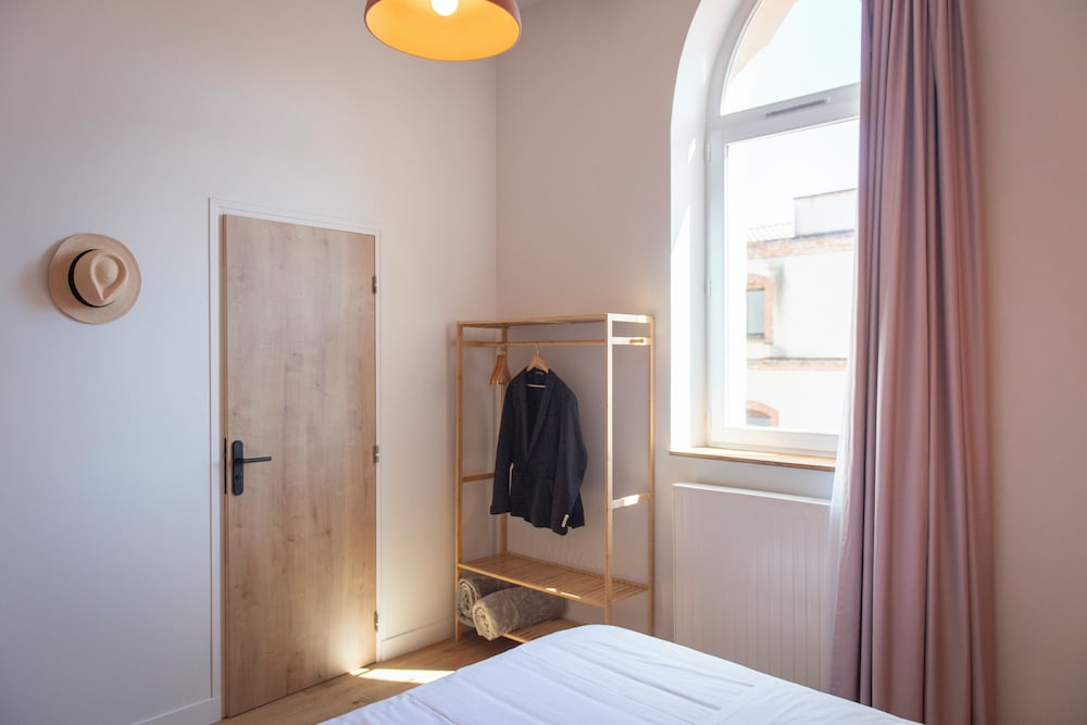 Double or Twin Room - Photo 5