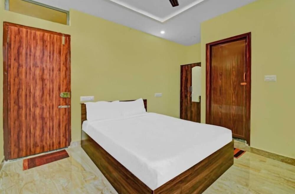 Deluxe Double Room photo 2