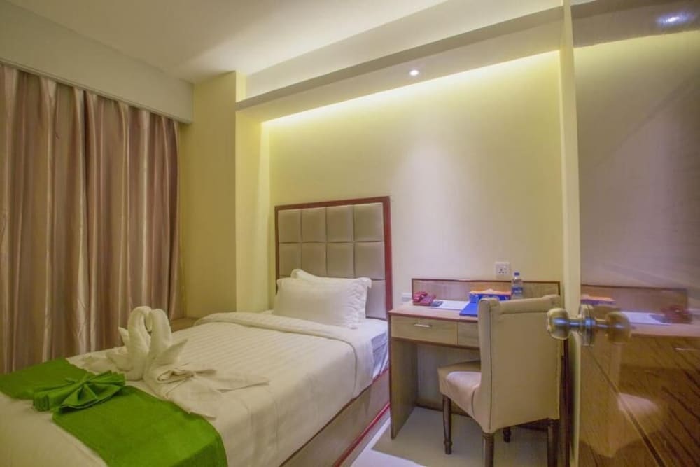 Standard Single Room, City View photo 1