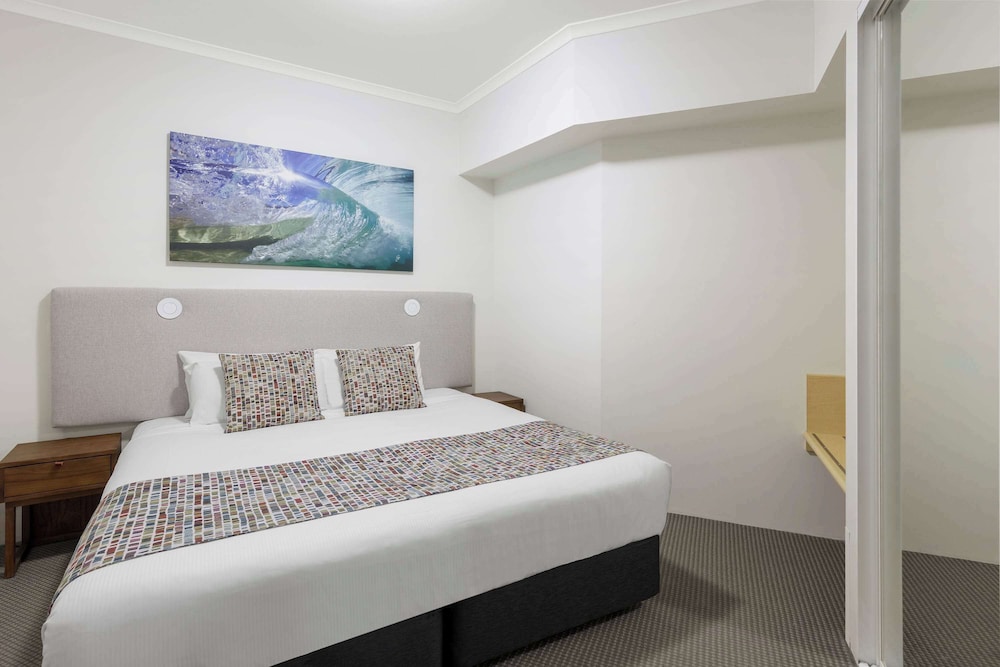 One Bedroom Deluxe Spa Waterview (Balcony not guaranteed) - Photo 1