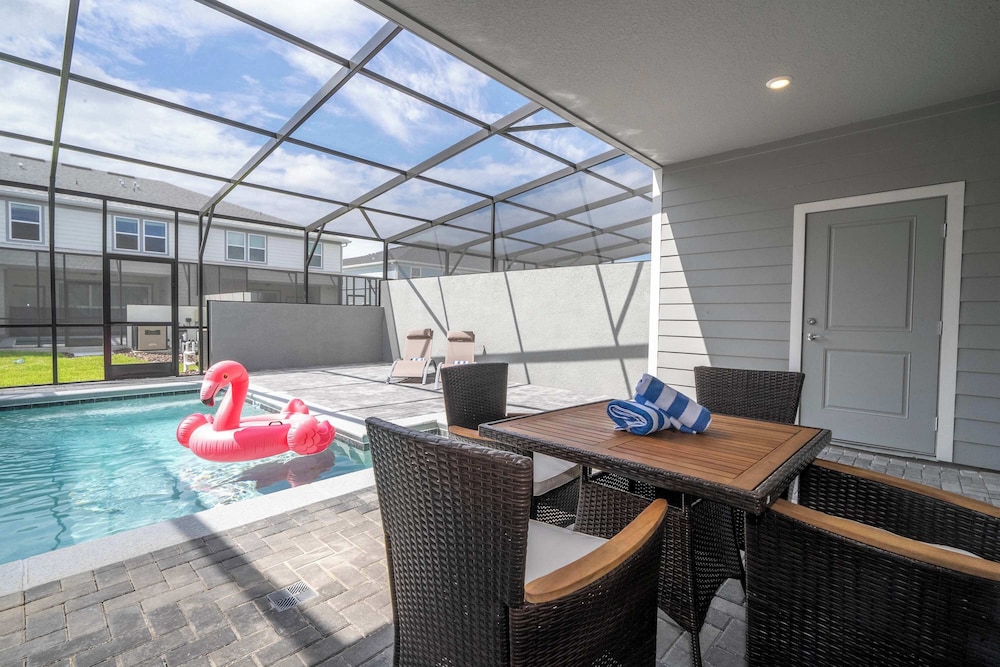 Superior Townhome
