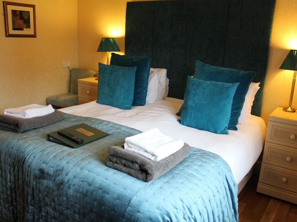 Double Or Twin Room (Morgan Room) photo 2