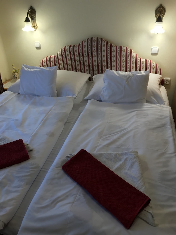 Standard Apartment, 1 Double Bed, Non Smoking, Balcony photo 1