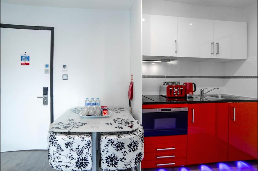 Superior Apartment, 1 Bedroom (Sleeps 3) photo 3