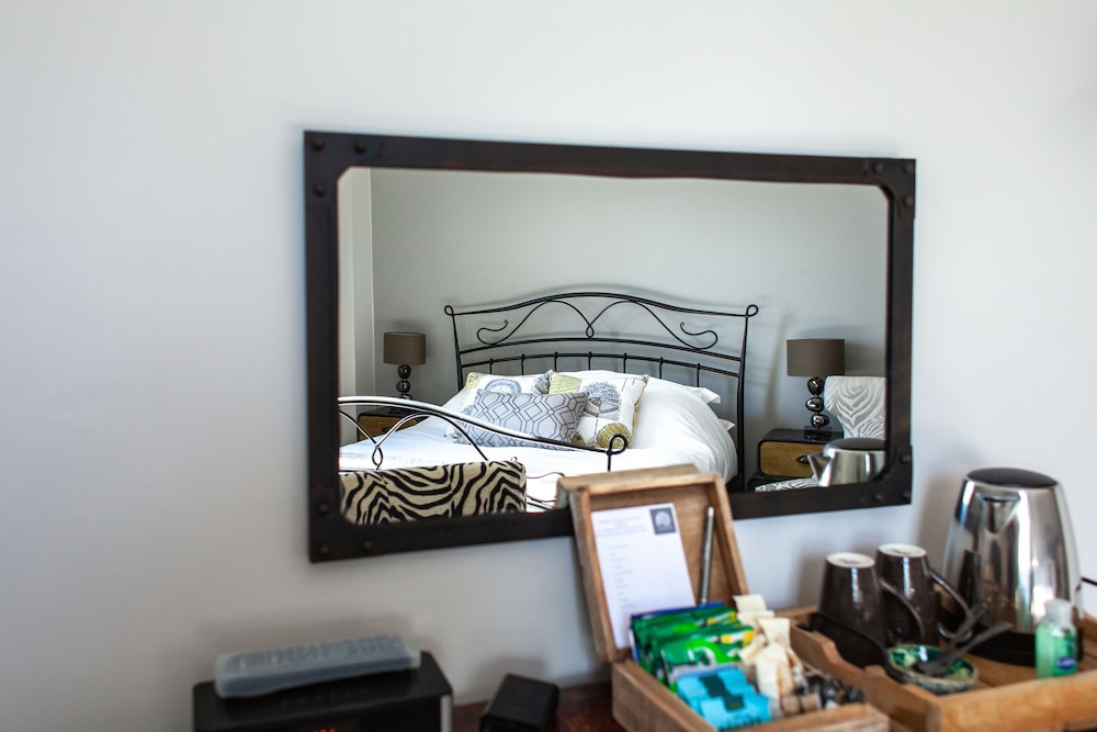 Superior Double Room, Ensuite (Room 6 King 1st Floor), photo 6