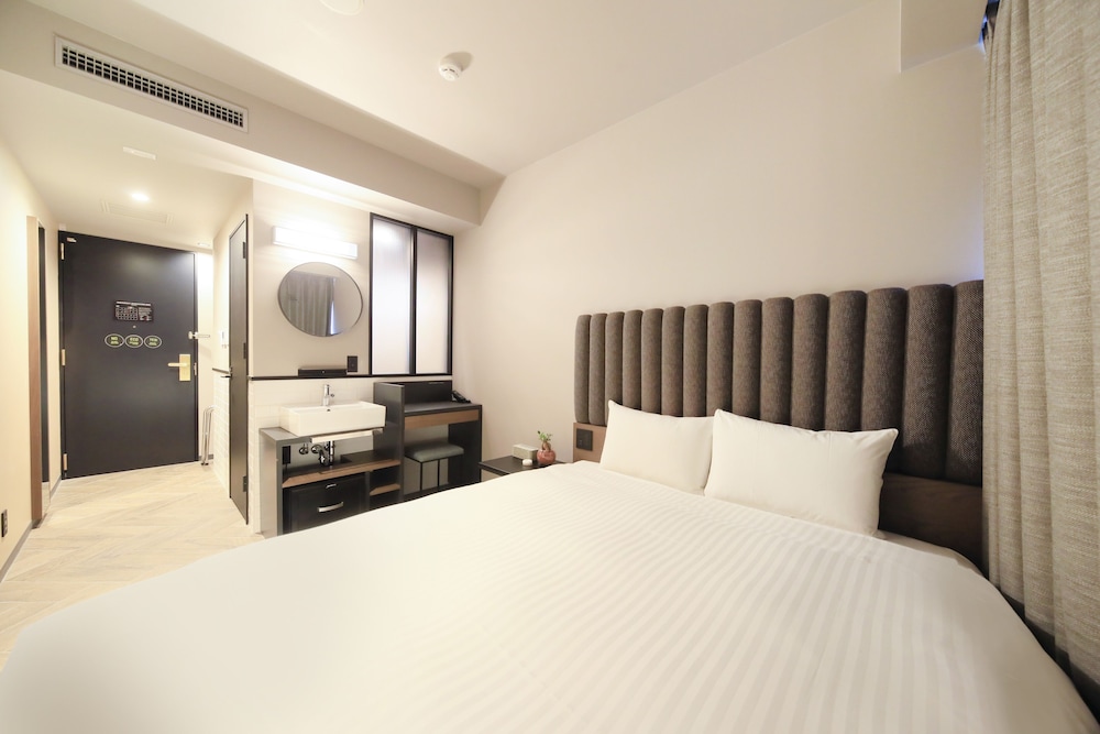 Standard Queen Room - Photo 2