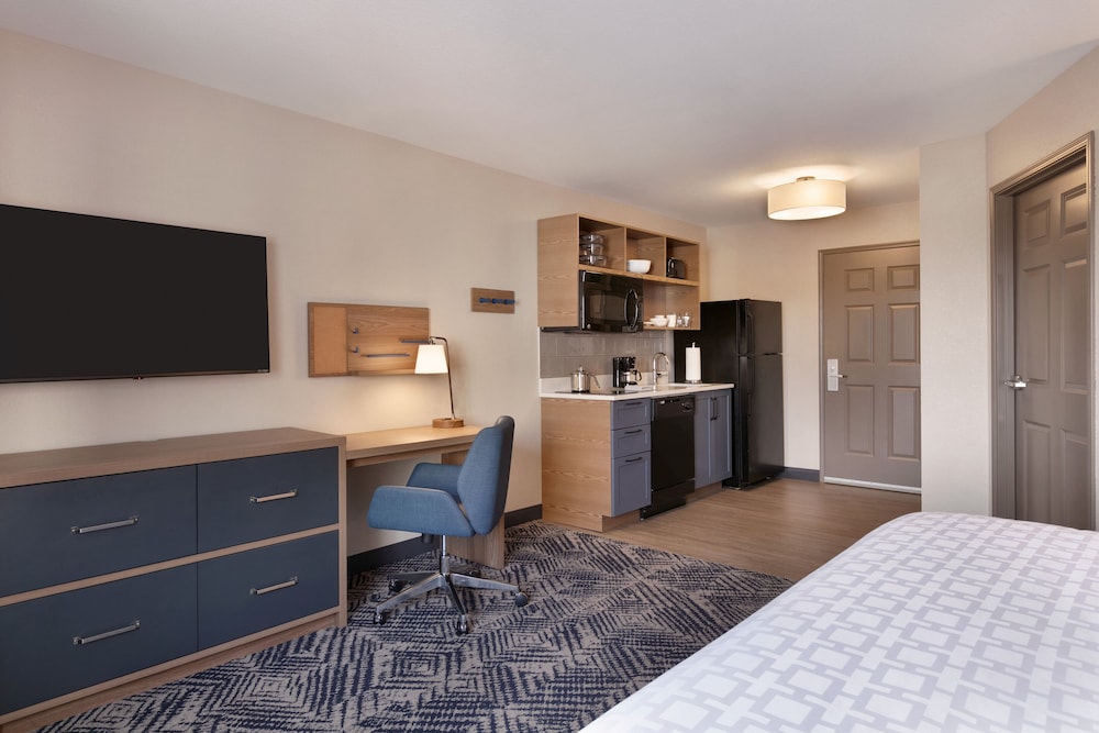 Studio Suite, 1 King Bed photo 2