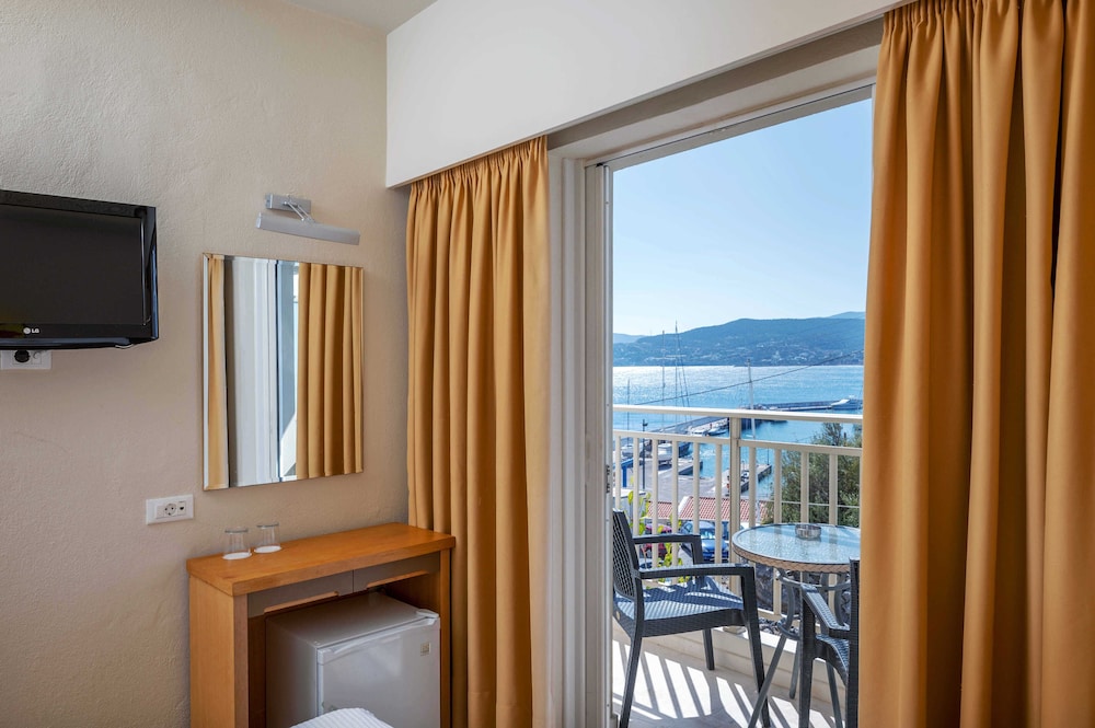 Double or Twin Room, Sea View