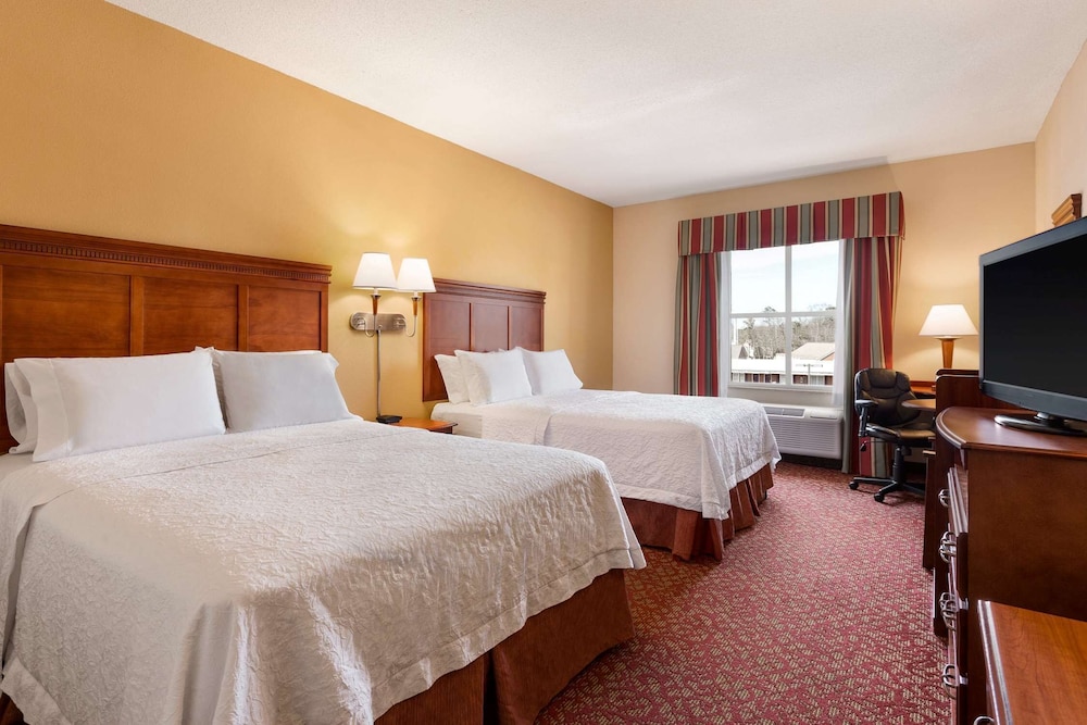 Traditional Room, 2 Queen Beds - Photo 3