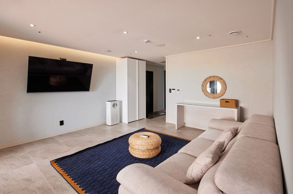 HEMIRION POOL VILLA_PRESIDENT photo 3
