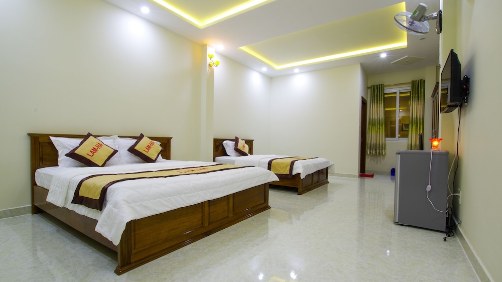 Standard Triple Room photo 2