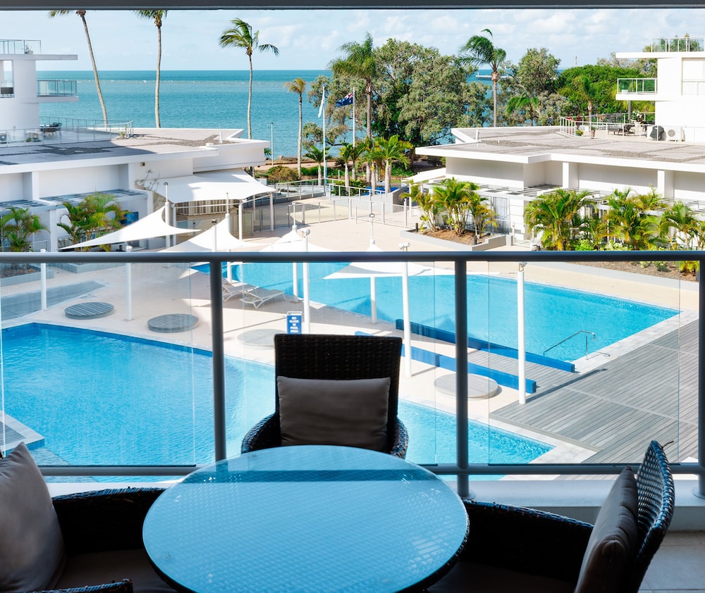 Apartment, 2 Bedrooms, Ocean View - Photo 3