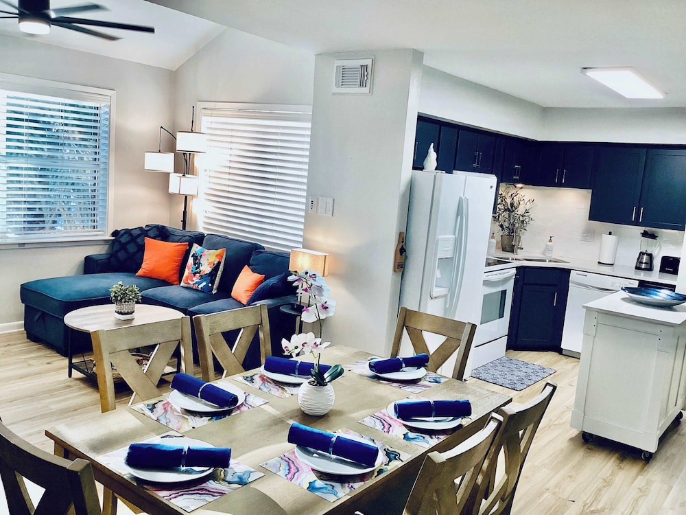 Townhome, Multiple Beds, Balcony (Marina Maison) photo 1